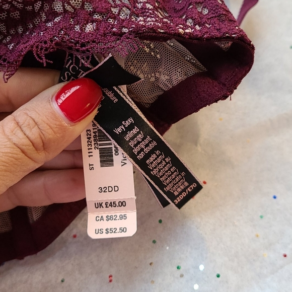 BUY 1 GET 1 FREE VICTORIA SECRET VERY SEXY BRA - Picture 10 of 12
